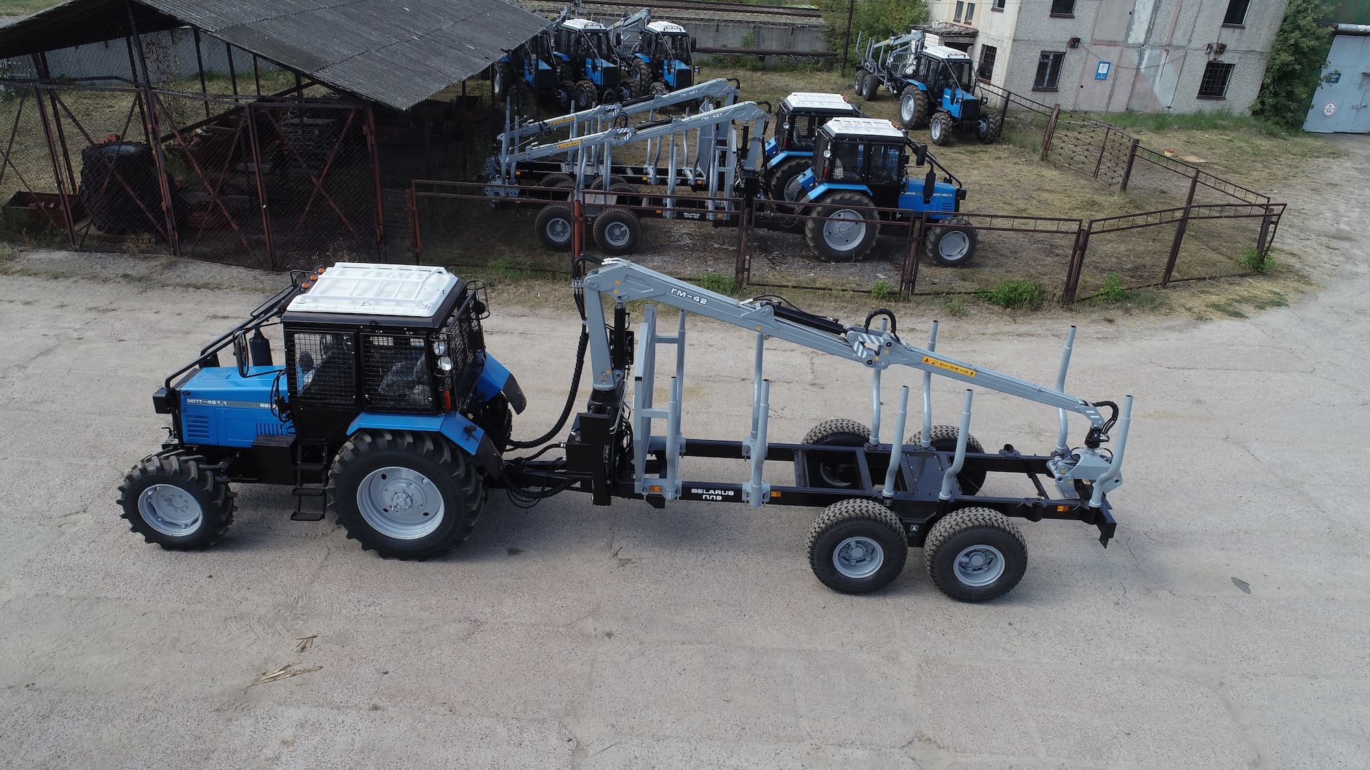 Машина лесная погрузочно-транспортная BELARUS МПТ- 461.1 - фото 1