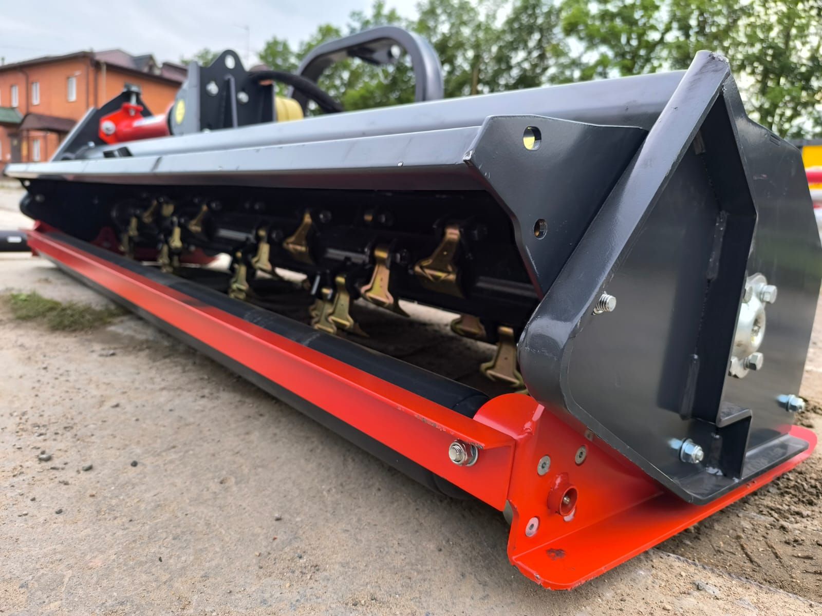 Мульчер измельчитель EFCGHMZ 220 - фото 1