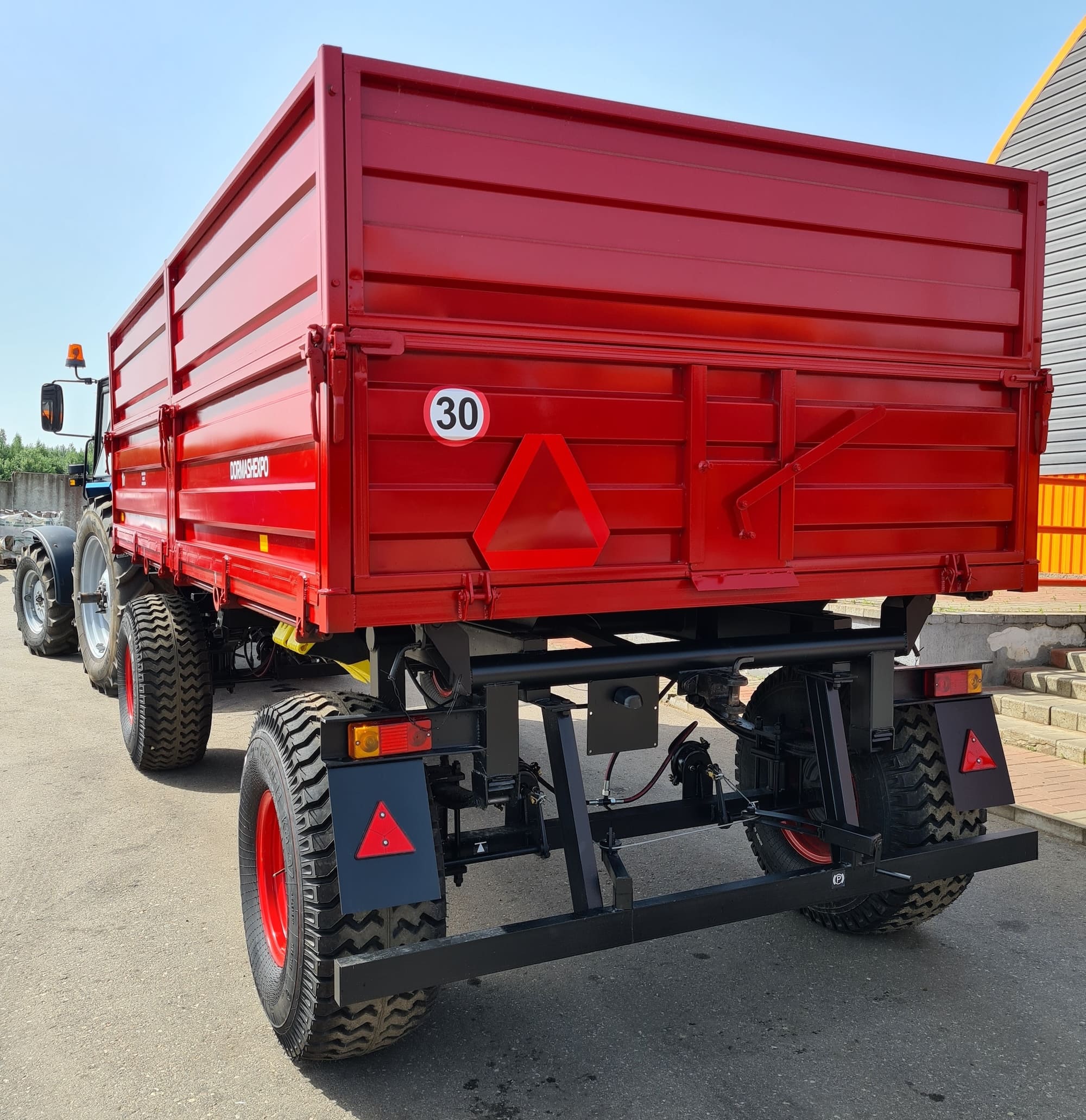 Прицеп тракторный специальный 2ПТС-10 - фото 1